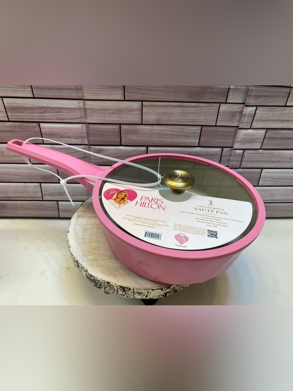 Paris Hilton❤️ 3 Quart Pink Cast Aluminum Sauté Pan Raised Diamond New